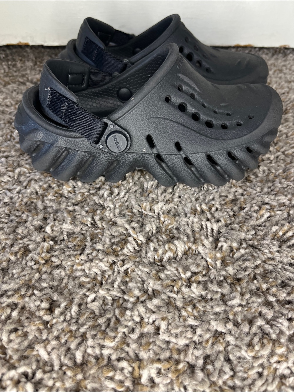 Crocs Echo Clogs